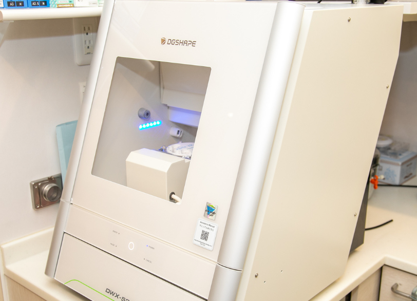 ミリングマシン｜おひさま歯科